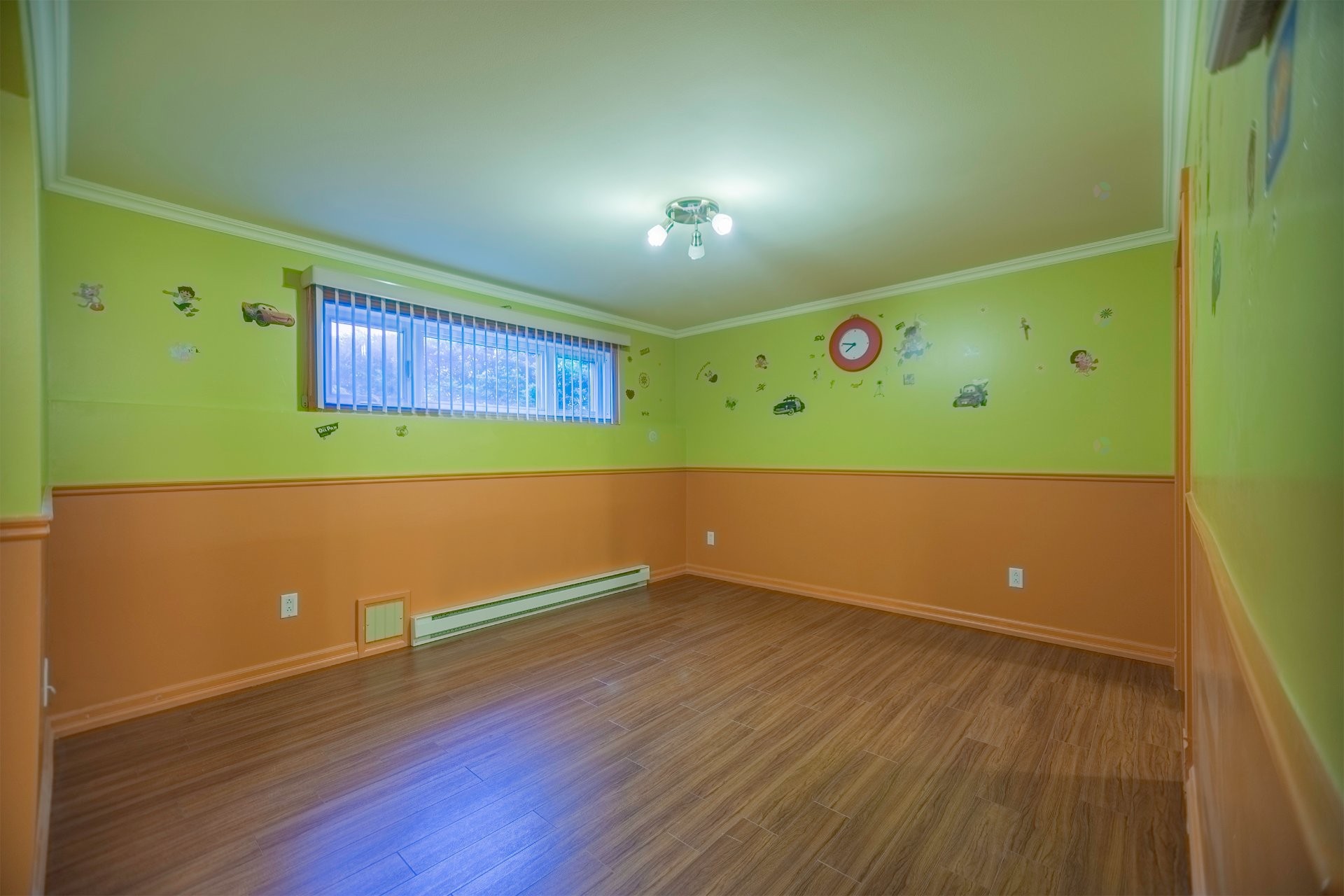 









116


Rue Robert

,
Varennes,




QC
J3X1M8

