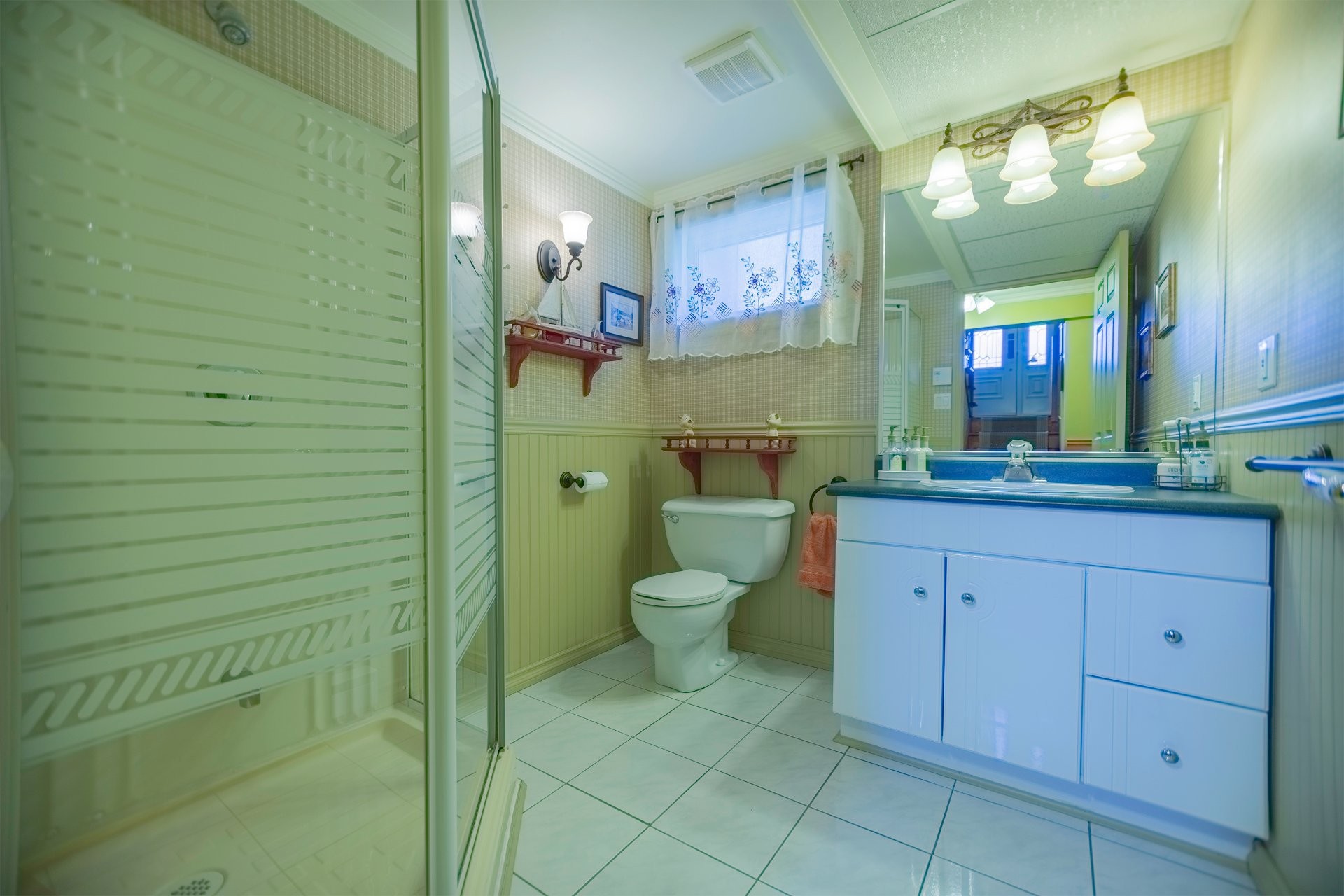









116


Rue Robert

,
Varennes,




QC
J3X1M8

