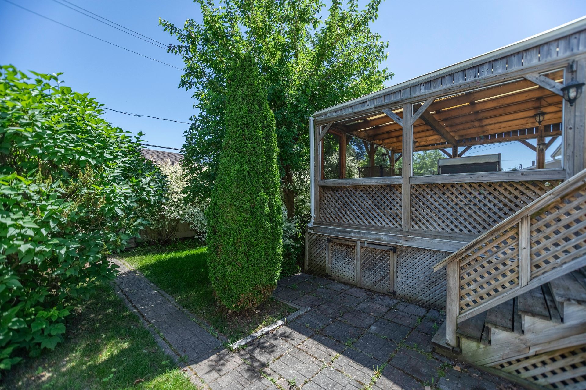 









116


Rue Robert

,
Varennes,




QC
J3X1M8

