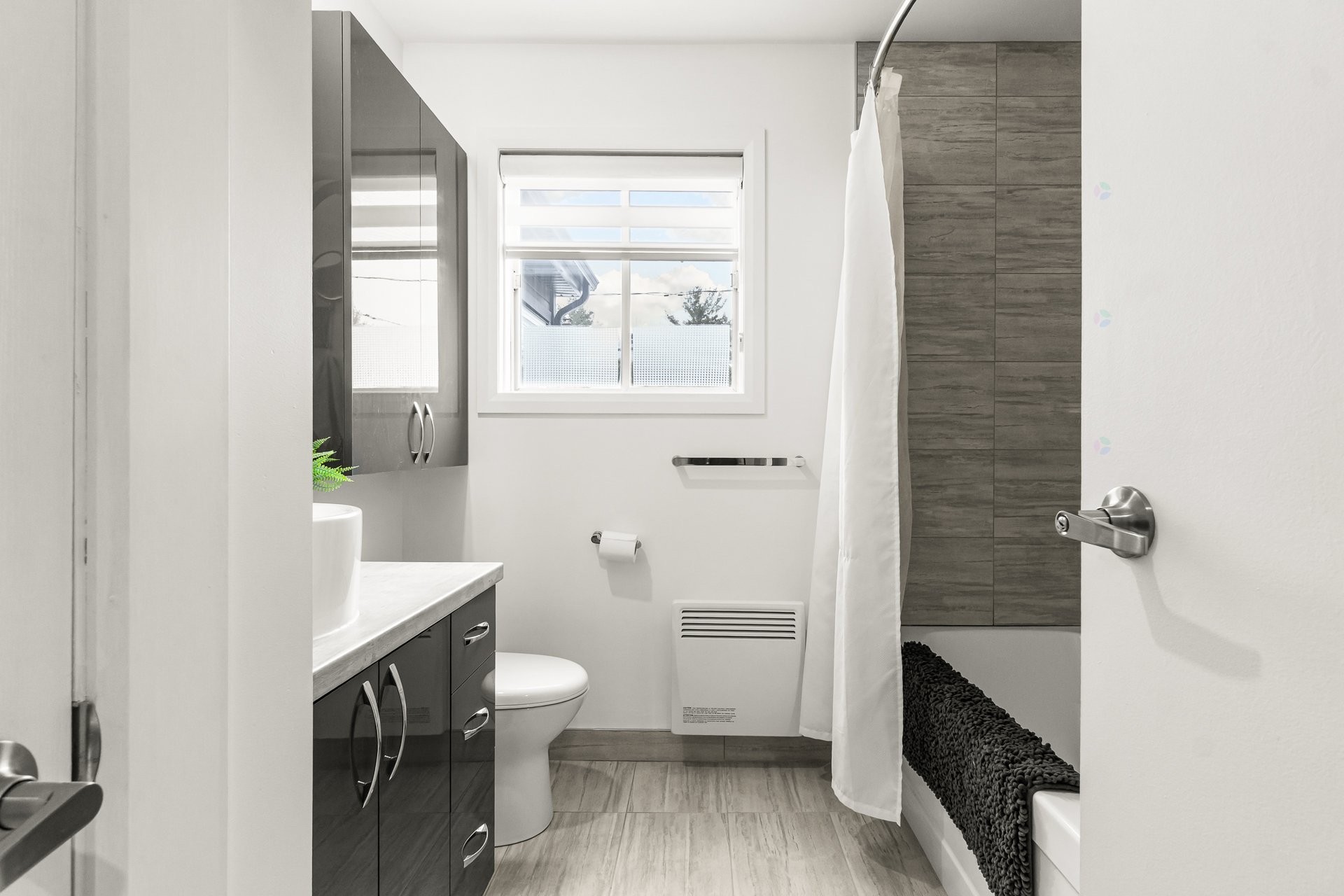 









820


Rue Jean-De Lauson

,
Trois-Rivières,




QC
G8V1G6

