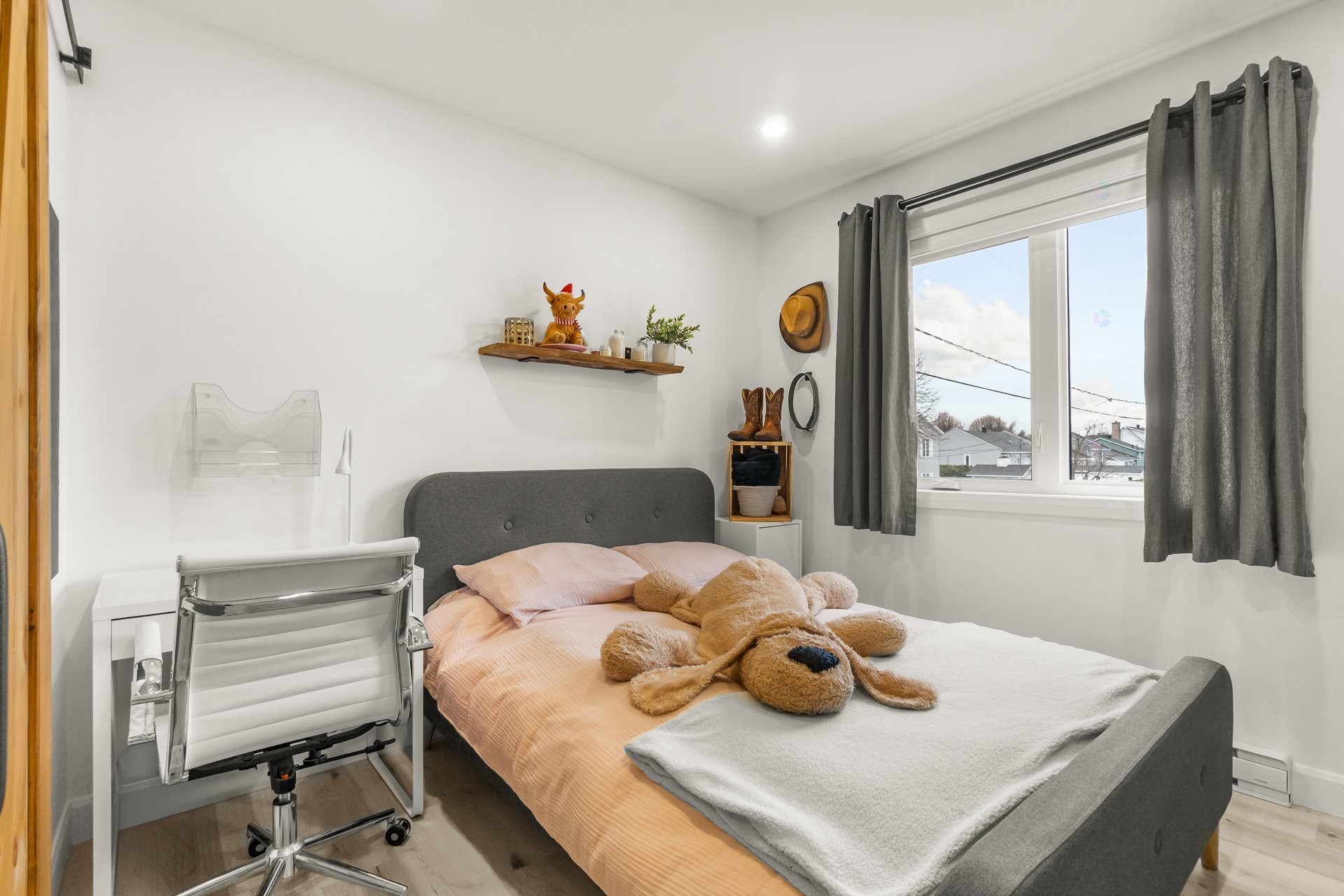 









820


Rue Jean-De Lauson

,
Trois-Rivières,




QC
G8V1G6

