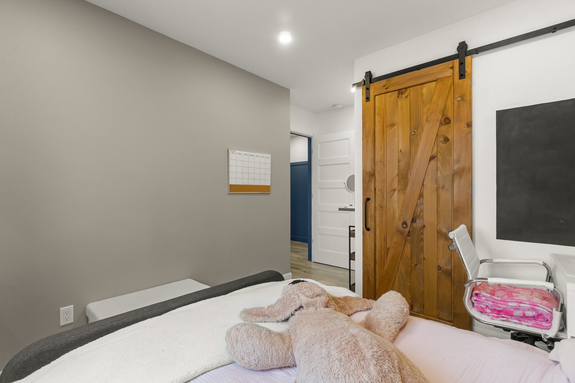 









820


Rue Jean-De Lauson

,
Trois-Rivières,




QC
G8V1G6

