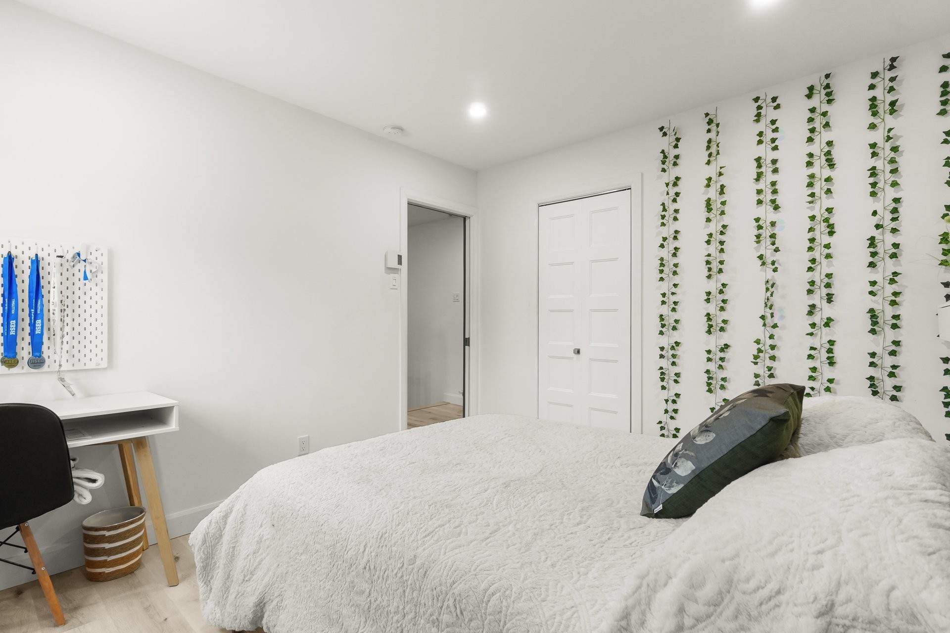 









820


Rue Jean-De Lauson

,
Trois-Rivières,




QC
G8V1G6

