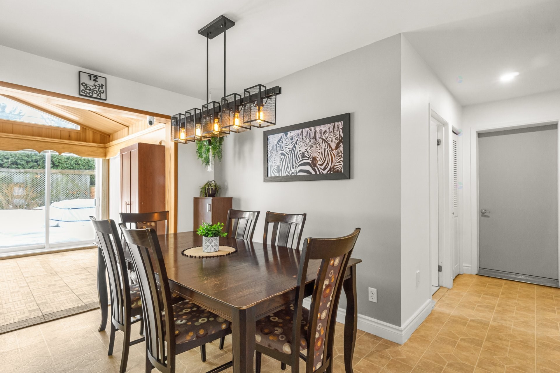 









820


Rue Jean-De Lauson

,
Trois-Rivières,




QC
G8V1G6

