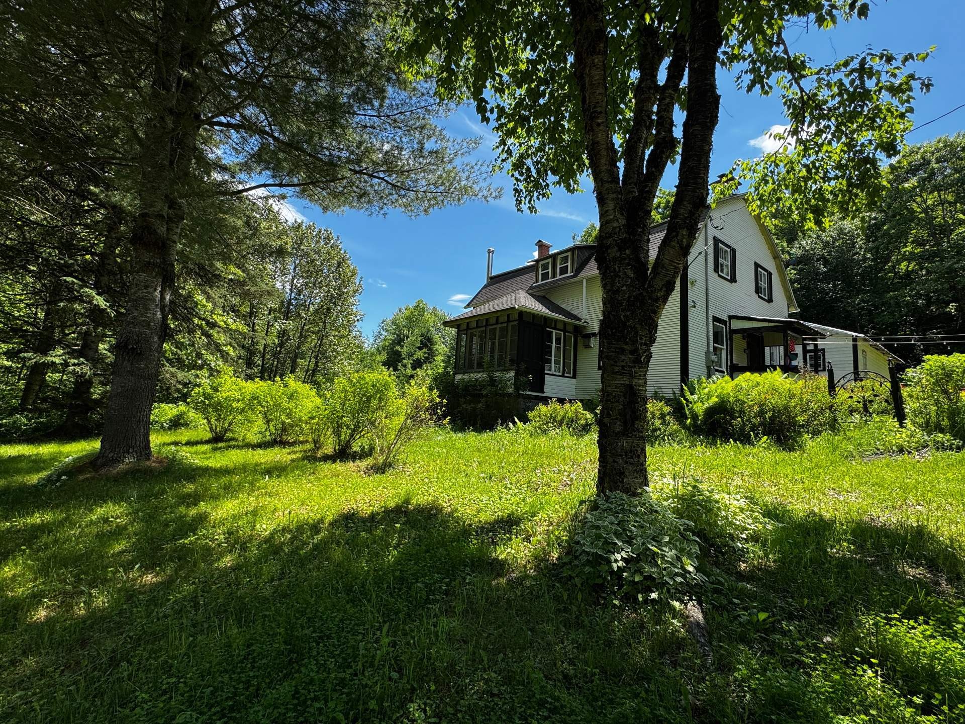 









221


Ch. de la Rivière-Maskinongé

,
Harrington,




QC
J8G2S4

