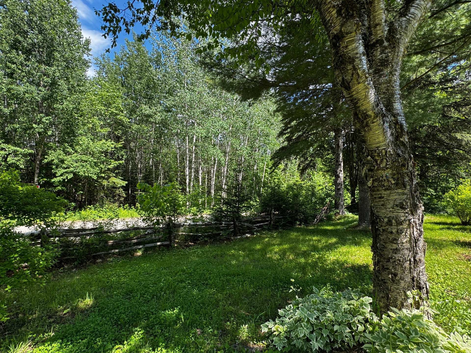 









221


Ch. de la Rivière-Maskinongé

,
Harrington,




QC
J8G2S4

