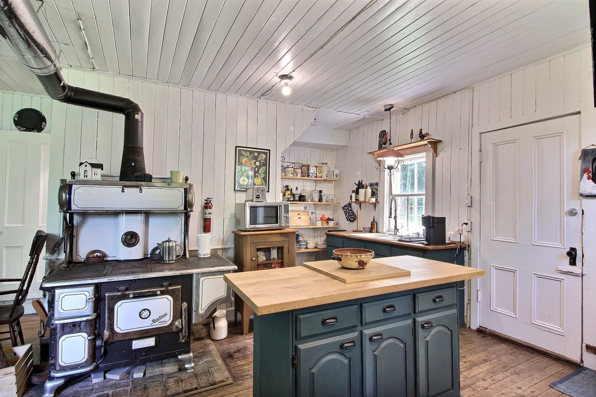 









221


Ch. de la Rivière-Maskinongé

,
Harrington,




QC
J8G2S4

