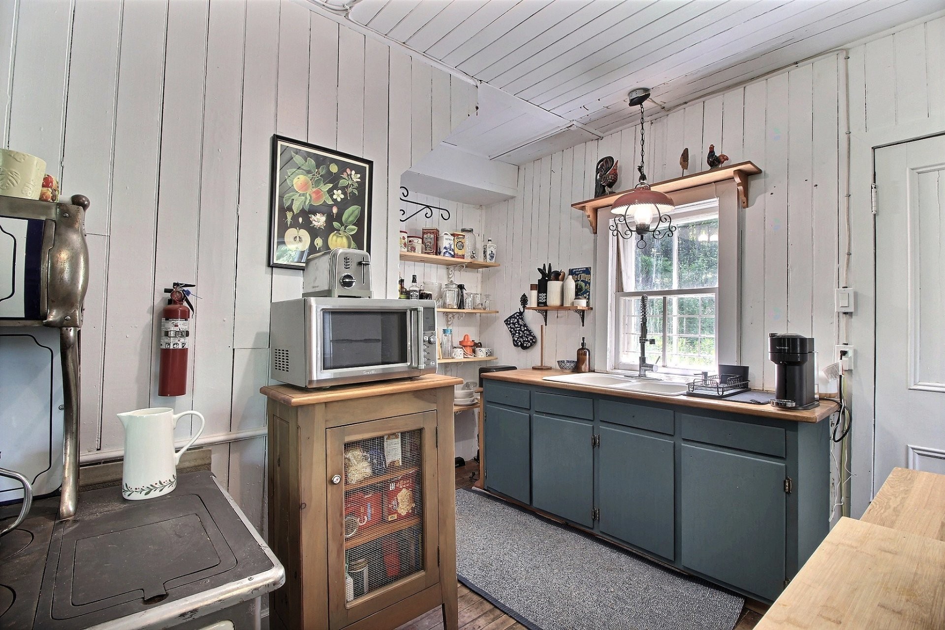









221


Ch. de la Rivière-Maskinongé

,
Harrington,




QC
J8G2S4

