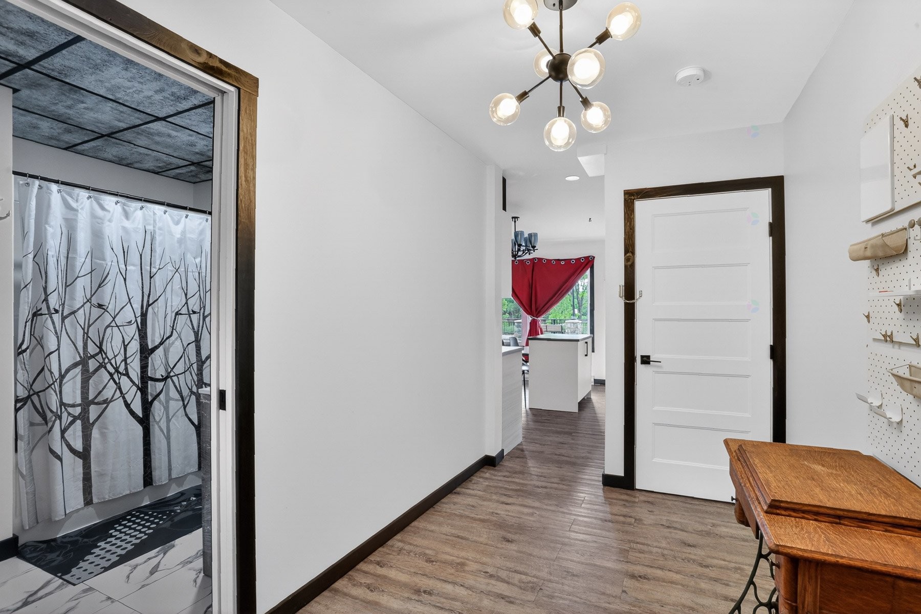 









880


Av. du Capitaine-Veilleux

,
Shawinigan,




QC
G9P1B8

