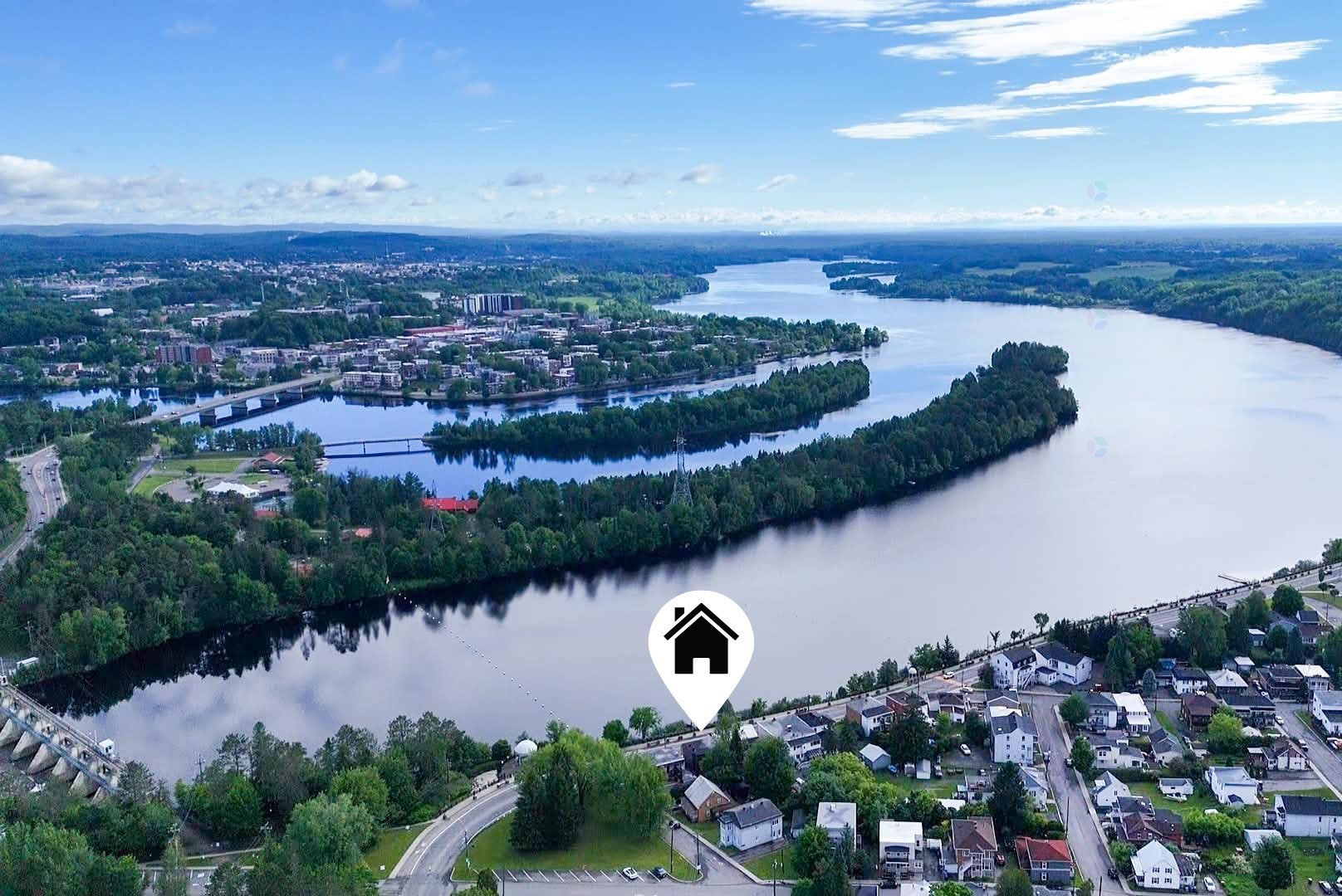 









880


Av. du Capitaine-Veilleux

,
Shawinigan,




QC
G9P1B8


