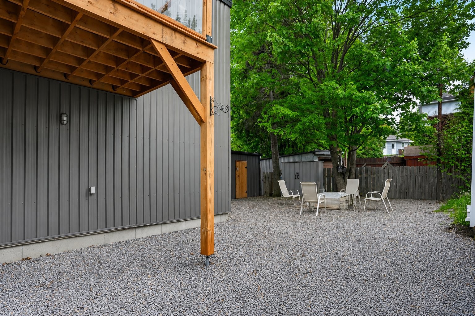 









880


Av. du Capitaine-Veilleux

,
Shawinigan,




QC
G9P1B8

