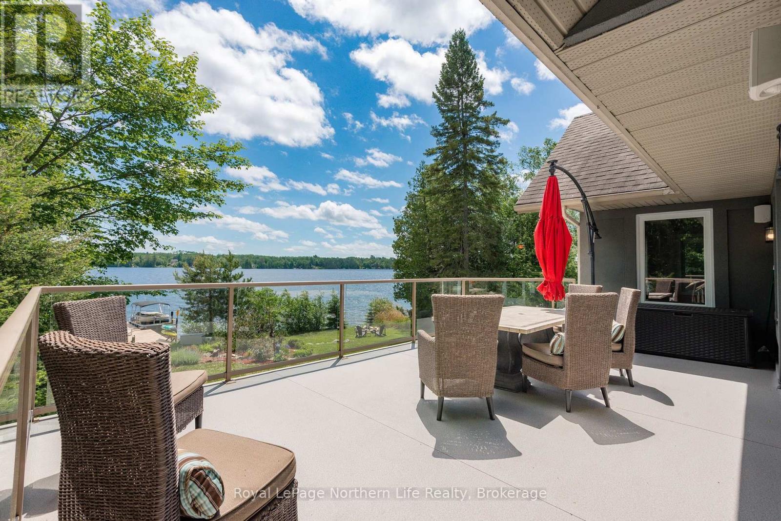 












571 D REGAL ROAD

,
North Bay (Birchaven),




Ontario
P1B8G4

