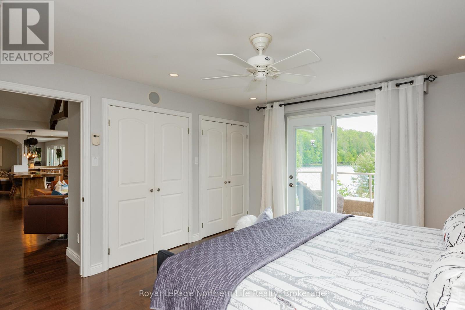 












571 D REGAL ROAD

,
North Bay (Birchaven),




Ontario
P1B8G4

