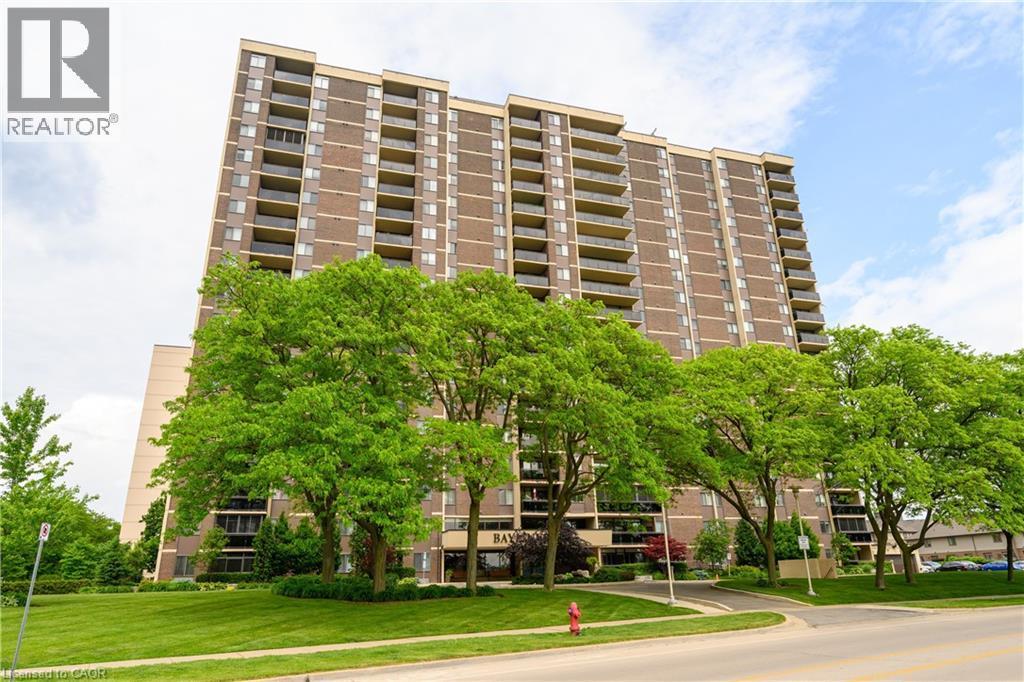 












301 FRANCES Avenue Unit# 802

,
Hamilton,




Ontario
L8E3W6


