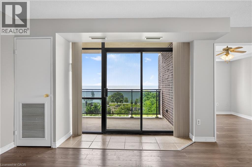 












301 FRANCES Avenue Unit# 802

,
Hamilton,




Ontario
L8E3W6

