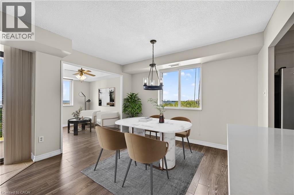 












301 FRANCES Avenue Unit# 802

,
Hamilton,




Ontario
L8E3W6

