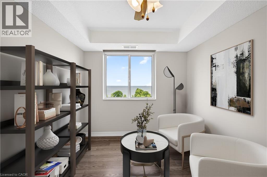 












301 FRANCES Avenue Unit# 802

,
Hamilton,




Ontario
L8E3W6

