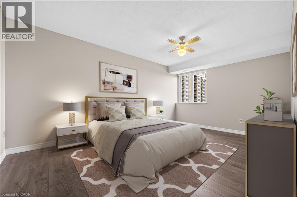 












301 FRANCES Avenue Unit# 802

,
Hamilton,




Ontario
L8E3W6

