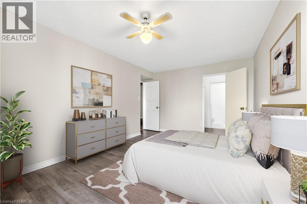 












301 FRANCES Avenue Unit# 802

,
Hamilton,




Ontario
L8E3W6

