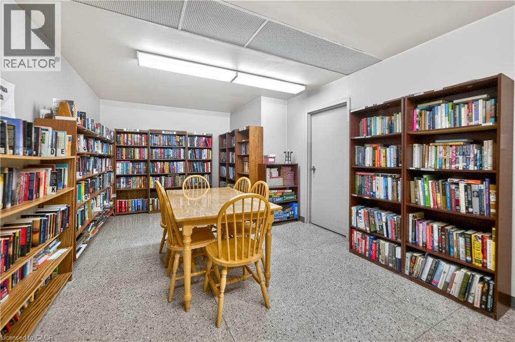 












301 FRANCES Avenue Unit# 802

,
Hamilton,




Ontario
L8E3W6


