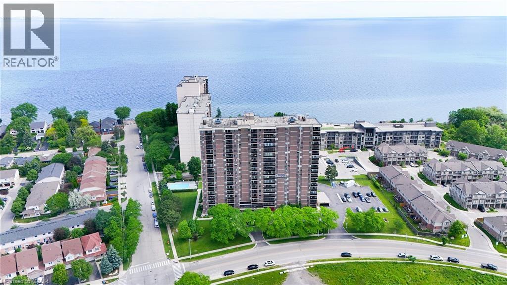 












301 FRANCES Avenue Unit# 802

,
Hamilton,




Ontario
L8E3W6

