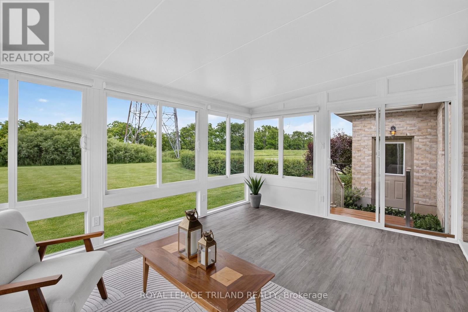












14 - 87 DONKER DRIVE

,
St. Thomas,




Ontario
N5P4L2

