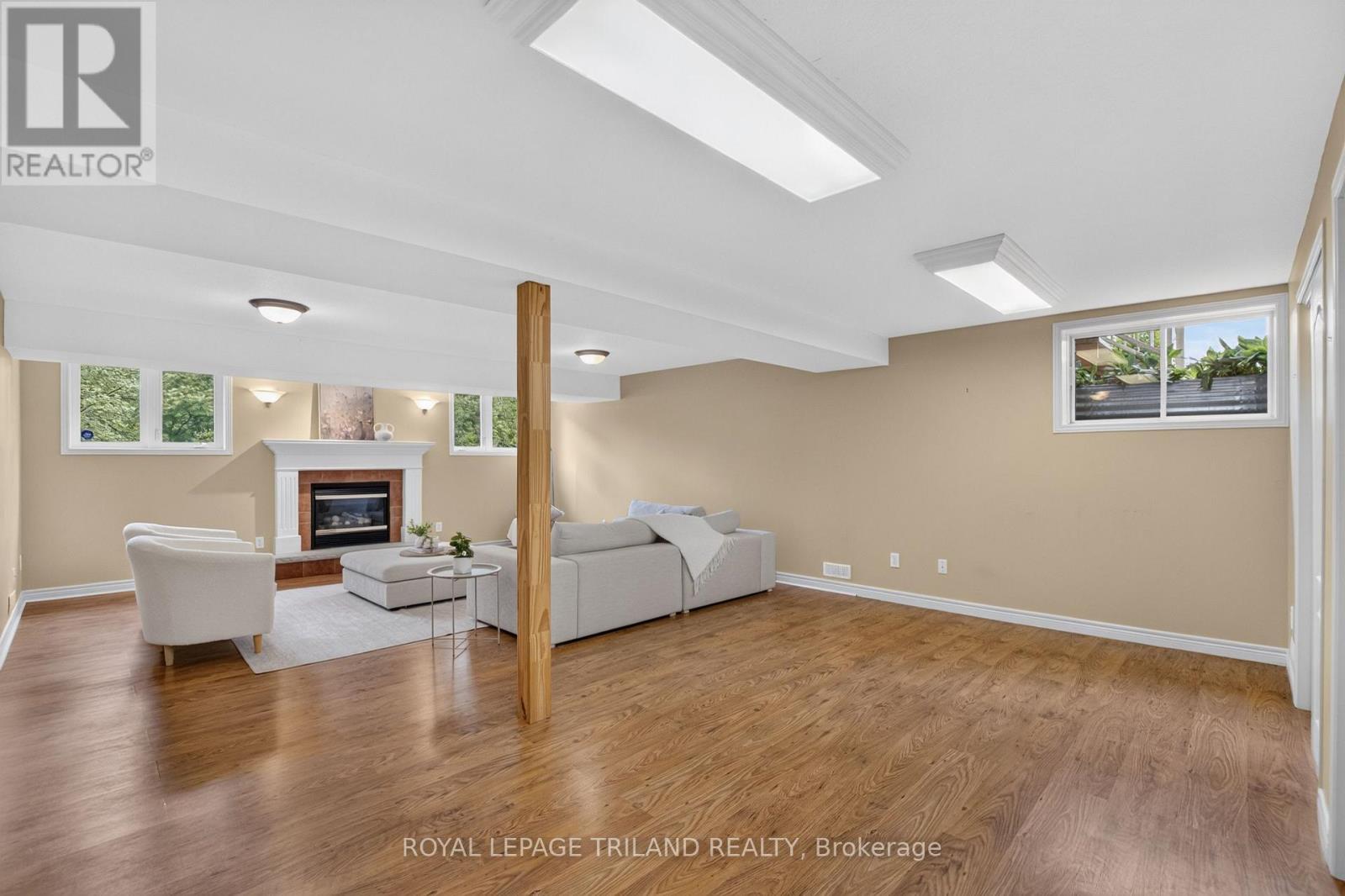 












14 - 87 DONKER DRIVE

,
St. Thomas,




Ontario
N5P4L2

