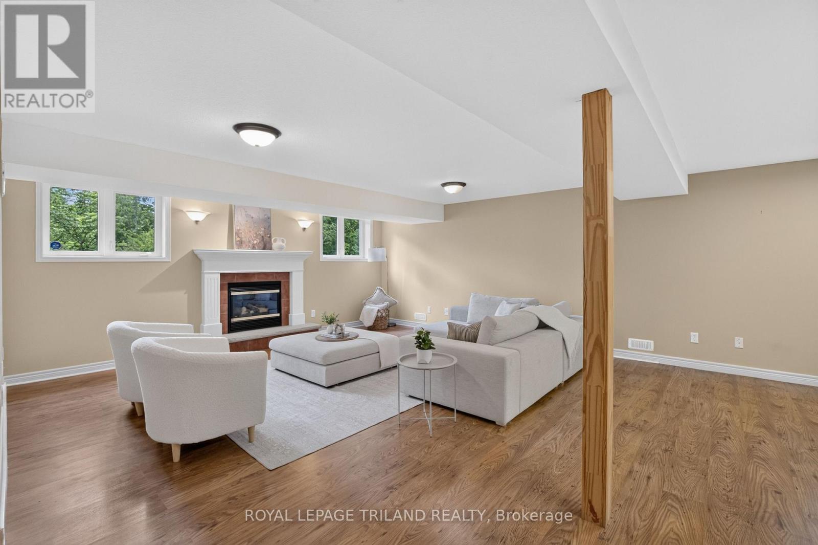 












14 - 87 DONKER DRIVE

,
St. Thomas,




Ontario
N5P4L2

