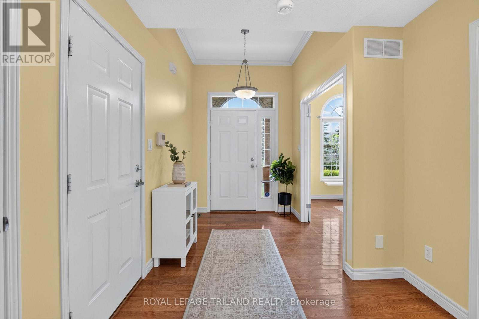 












14 - 87 DONKER DRIVE

,
St. Thomas,




Ontario
N5P4L2

