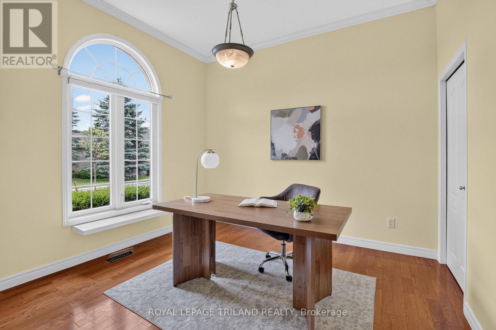 












14 - 87 DONKER DRIVE

,
St. Thomas,




Ontario
N5P4L2

