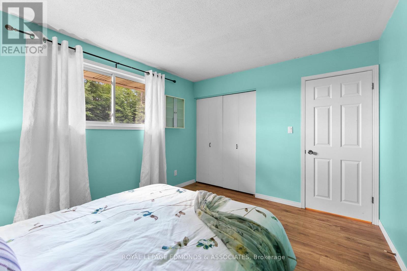












39325A HIGHWAY 41

,
Laurentian Valley,




Ontario
K8A6W4

