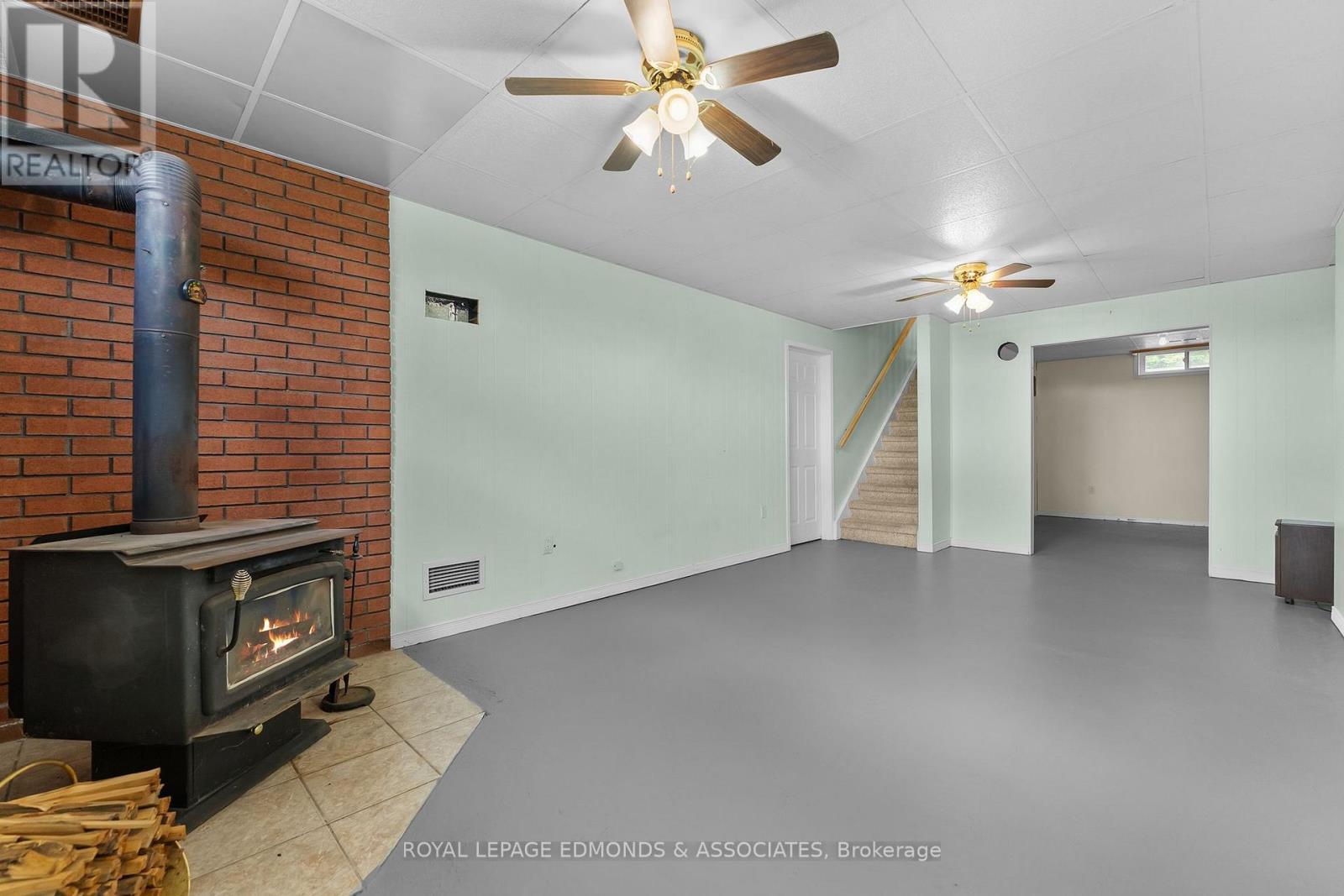 












39325A HIGHWAY 41

,
Laurentian Valley,




Ontario
K8A6W4

