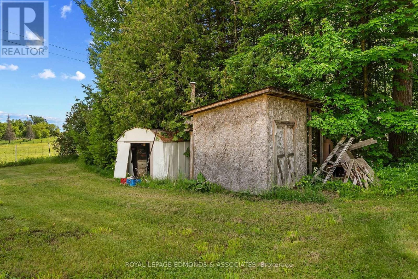 












39325A HIGHWAY 41

,
Laurentian Valley,




Ontario
K8A6W4

