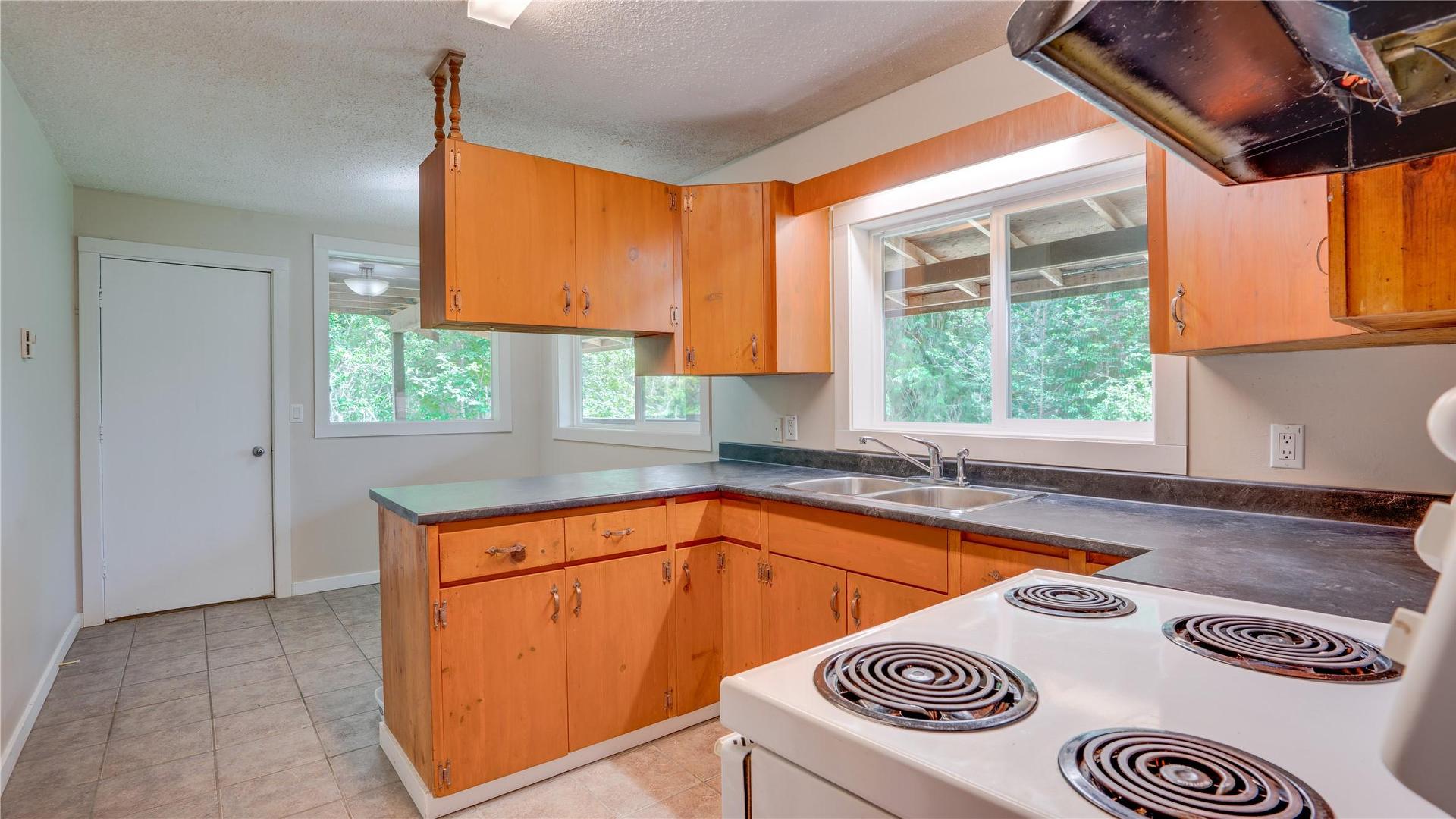









454


Grandview Bench

Road,
Salmon Arm,




BC
V1E 2Y4

