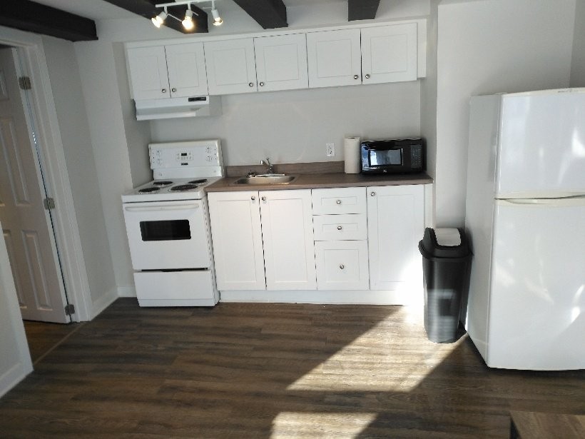 









103


Rue Garneau

,
Gatineau (Hull),




QC
J8X1S4

