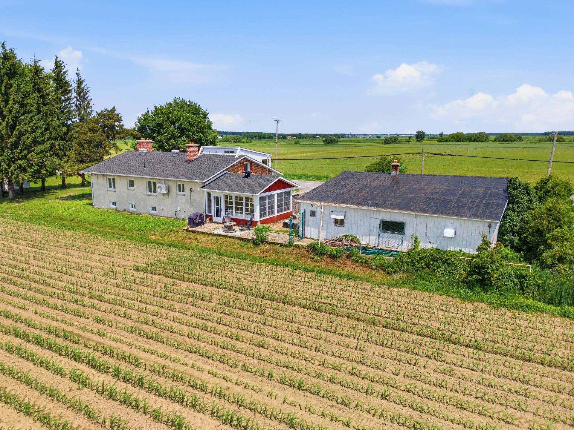 









975


Route 137

,
La Présentation,




QC
J0H1B0

