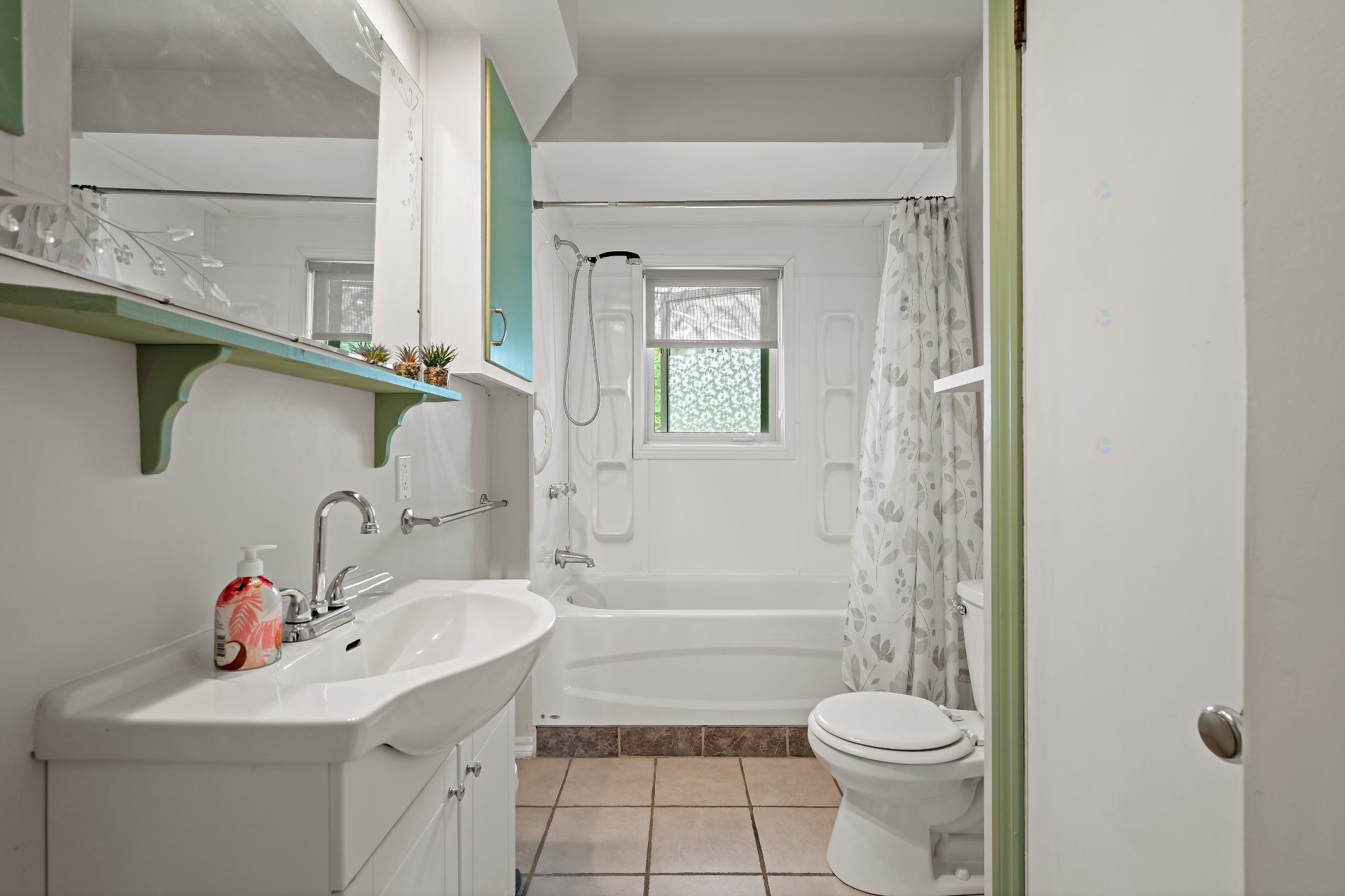 









145


Crois. Gérard-Côté

,
Mont-Tremblant,




QC
J8E3G1

