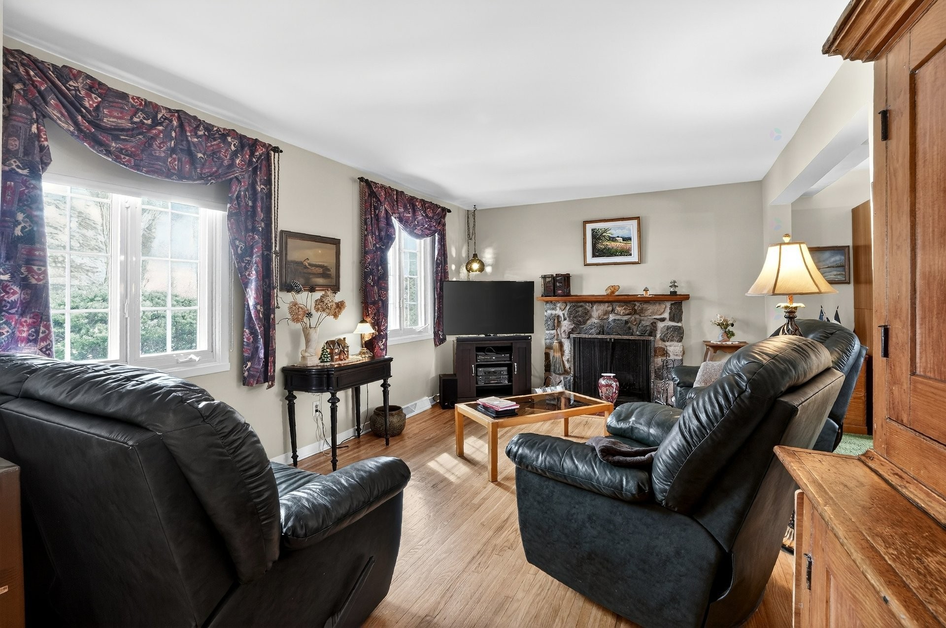 









4264


Rue Ferncrest

,
Montréal (Pierrefonds-Roxboro),




QC
H9H2A1

