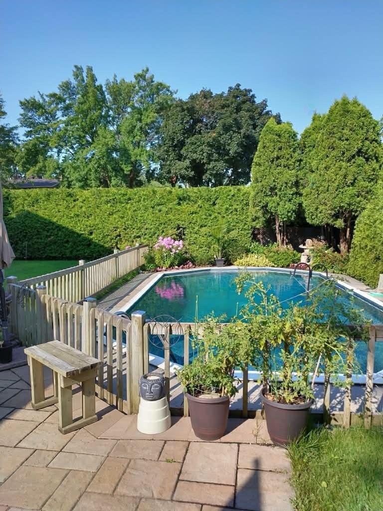 









4264


Rue Ferncrest

,
Montréal (Pierrefonds-Roxboro),




QC
H9H2A1

