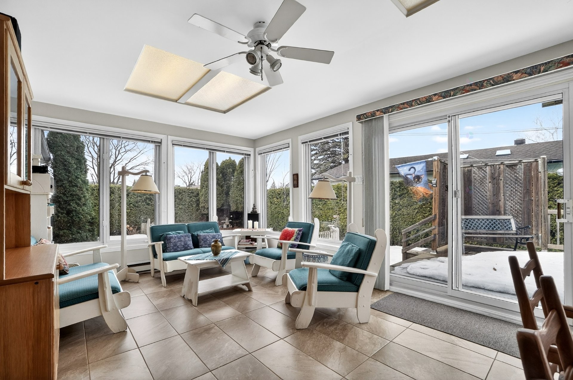 









4264


Rue Ferncrest

,
Montréal (Pierrefonds-Roxboro),




QC
H9H2A1

