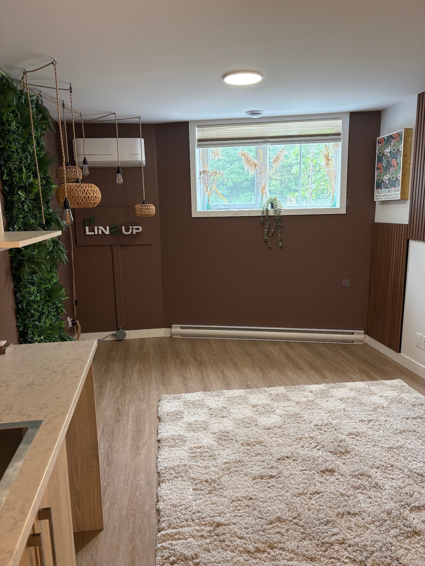 









1360


Rue Principale

, 102,
Saint-Roch-de-l'Achigan,




QC
J0K3H0

