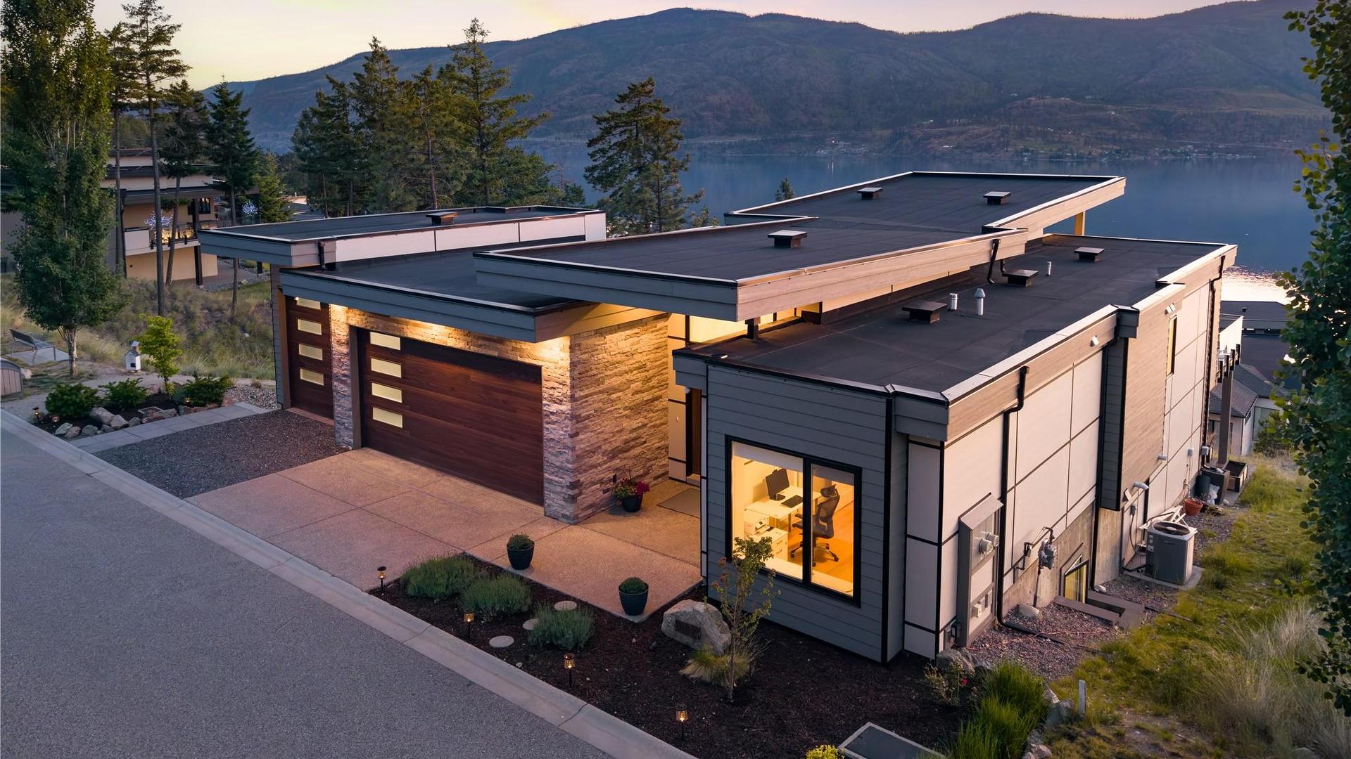









3323


Water Birch

Circle,
Kelowna,




BC
V1V 3G1

