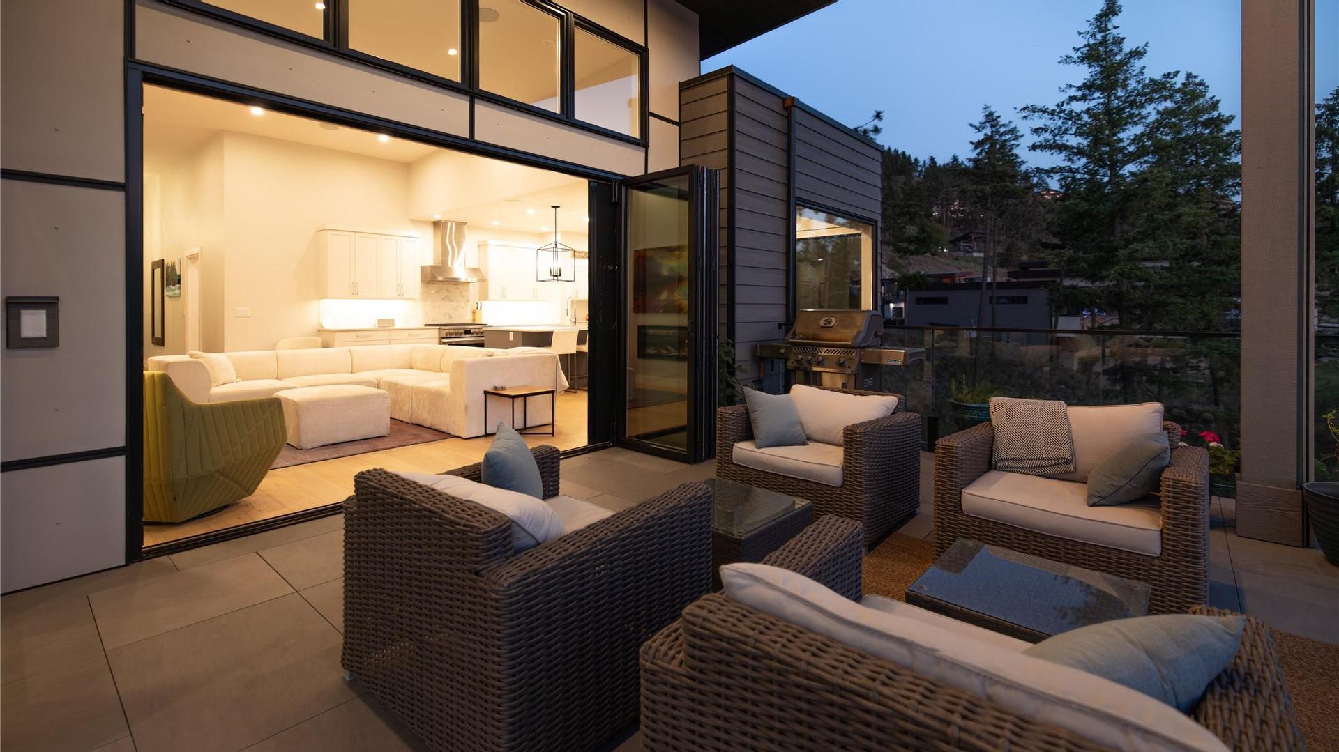 









3323


Water Birch

Circle,
Kelowna,




BC
V1V 3G1

