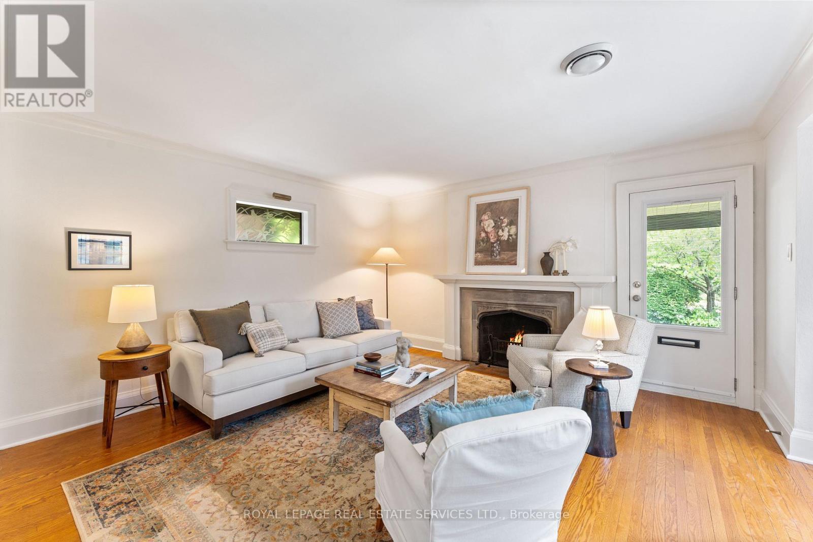 












50 BRENTWOOD ROAD S

,
Toronto,




Ontario
M8Z3N2

