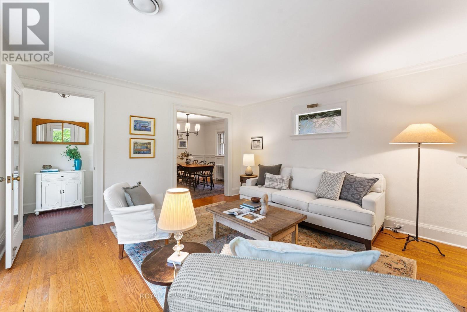 












50 BRENTWOOD ROAD S

,
Toronto,




Ontario
M8Z3N2

