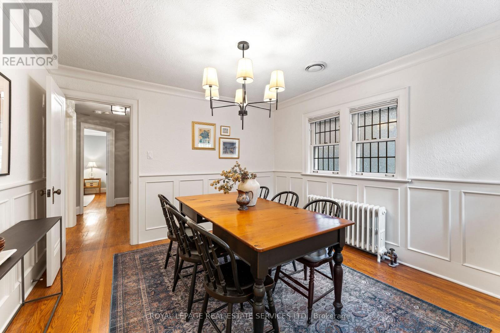 












50 BRENTWOOD ROAD S

,
Toronto,




Ontario
M8Z3N2

