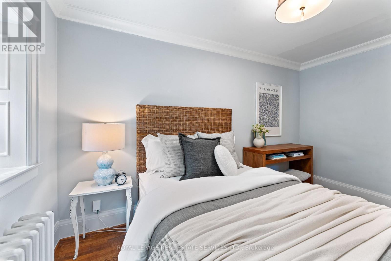 












50 BRENTWOOD ROAD S

,
Toronto,




Ontario
M8Z3N2

