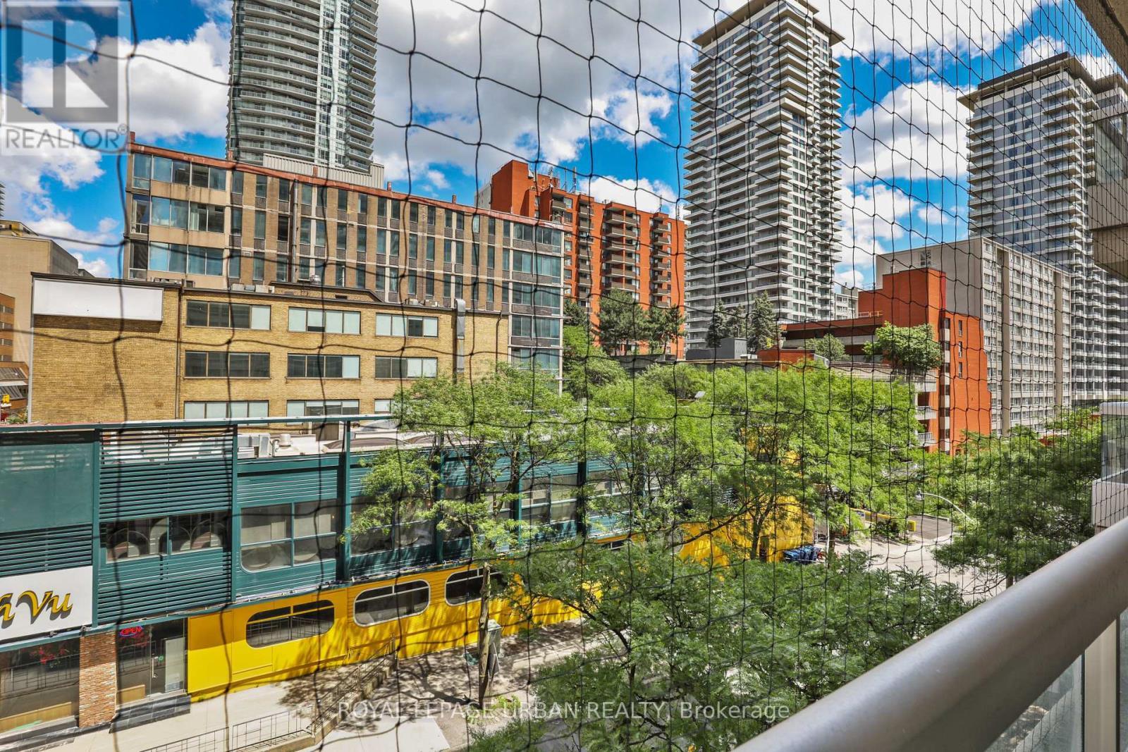 












506 - 43 EGLINTON AVENUE E

,
Toronto,




Ontario
M4P1A2

