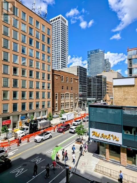 












506 - 43 EGLINTON AVENUE E

,
Toronto,




Ontario
M4P1A2


