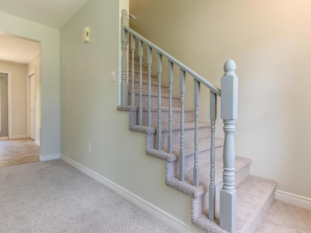 












18 Marina Drive

,
New Minas,




NS
B4N 4W3

